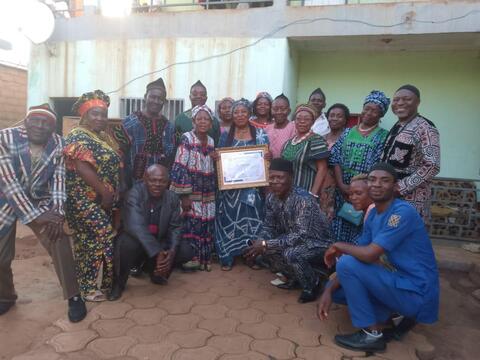 Recognition of Dr Elisabeth's linguistic work